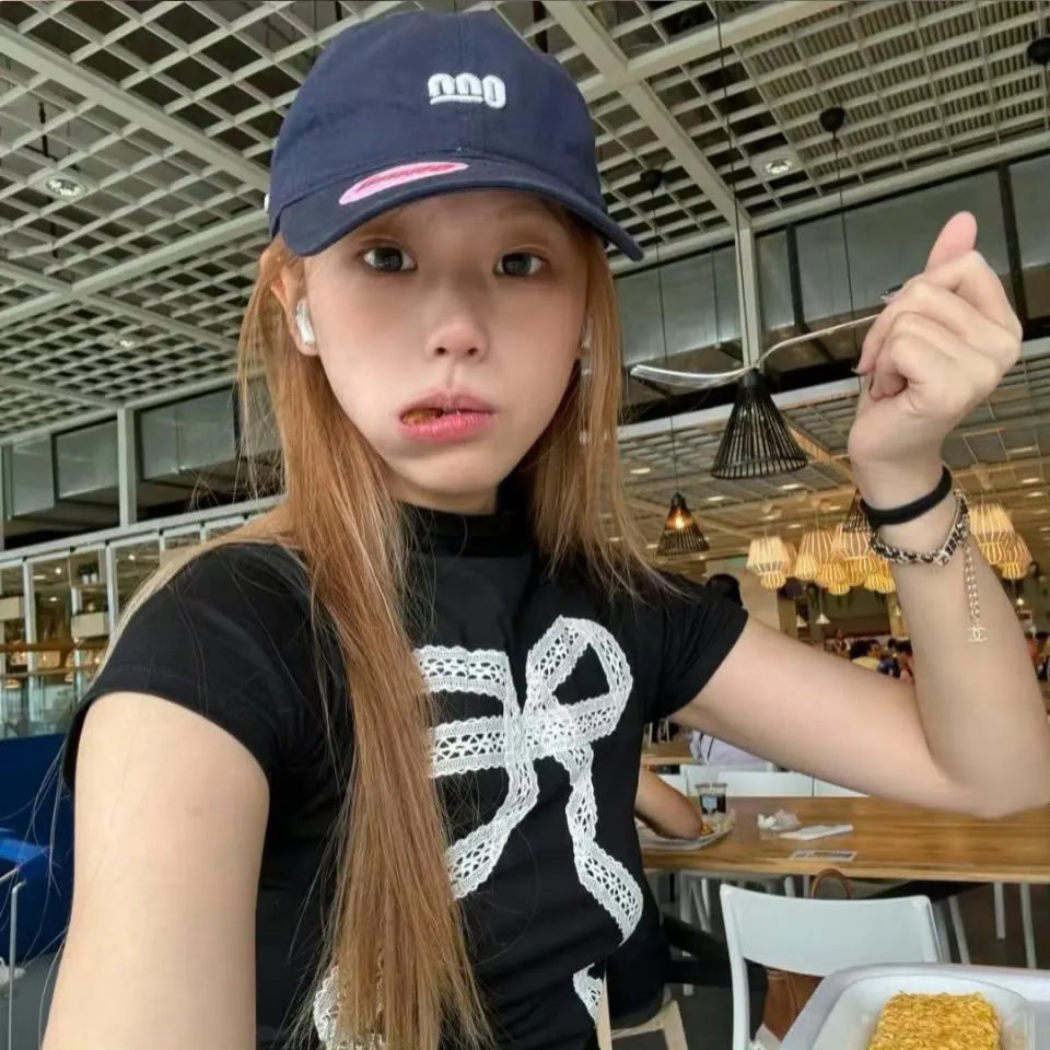 好色三点式